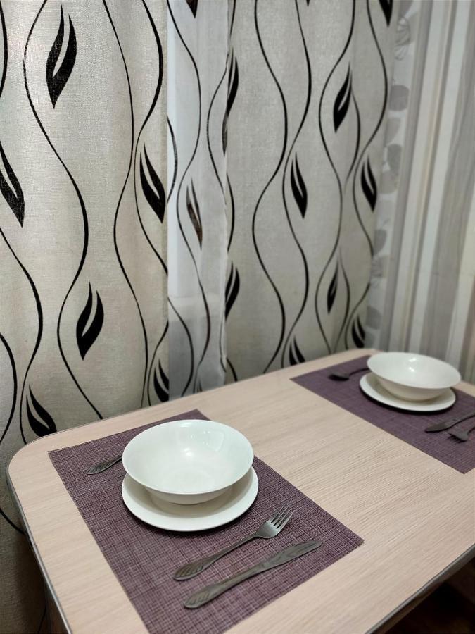 Стандарт Апартаменты Ул.Урицкого 74 Pavlodar Kültér fotó